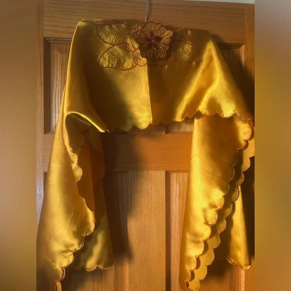 Elegant Gold and Burgundy Embroidered Dress Outfit - Picture 5 of 5